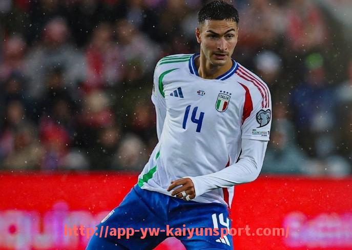 开云体育官网app下载-世俱杯主帅场边指挥风格剖析与临场应变能力评估