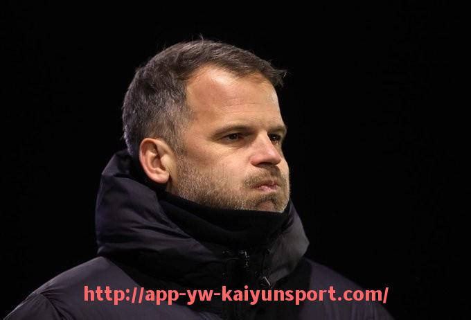 开云体育官网app下载-世俱杯在遭严密盯防情况下依然完成破门的前锋球员案例解析